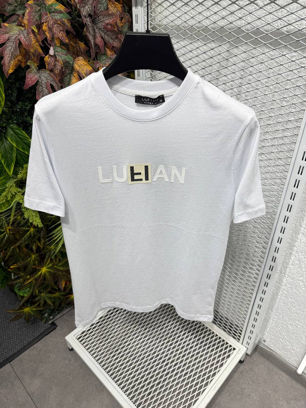 Round T-Shirt