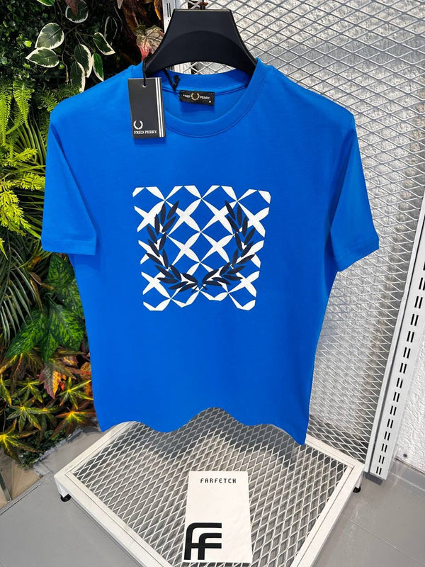 Round T-Shirt
