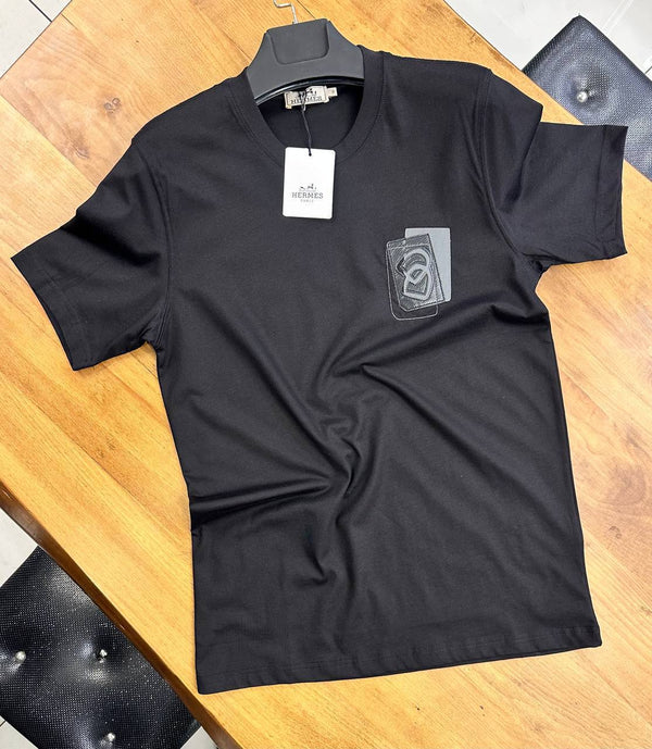 Round T-Shirt
