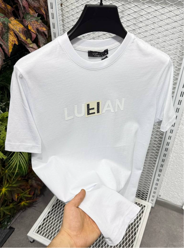 Round T-Shirt