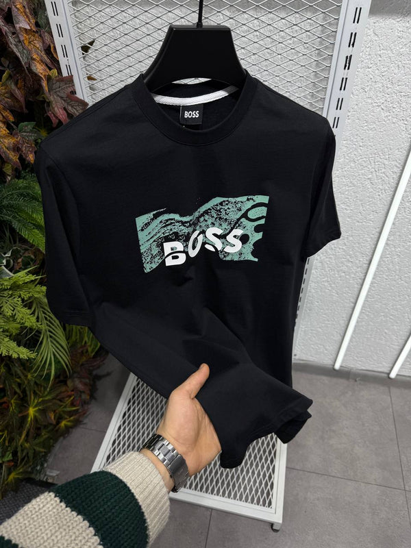 Round T-Shirt